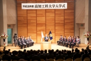 20160403_daigakuinnyugakushiki1.jpg